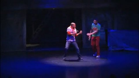 Reportage premiere anubis theatershow 17 dec 2011.mp4
