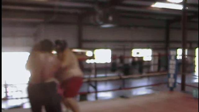 Mark Sparring Round 1