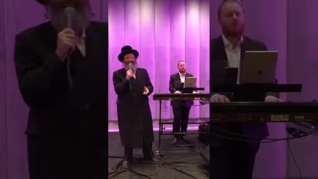 Mez Productions And R' Shloime Taussig Starting Off Second Dance In Eminence With Meloich
