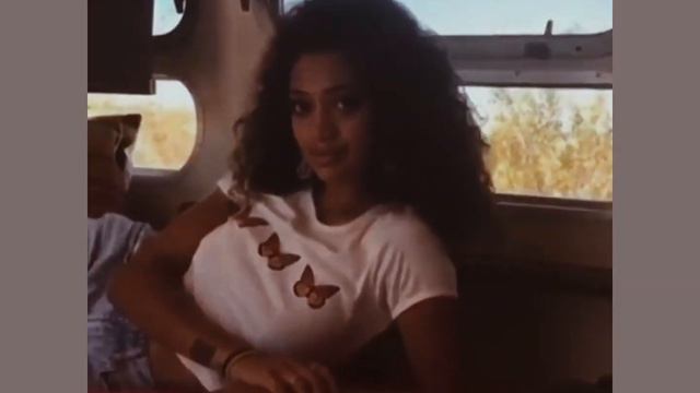 samantha logan - valentine