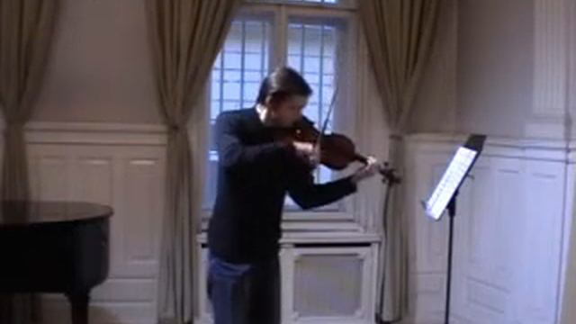 Jakub Fišer is playing Tan Dun's Piece