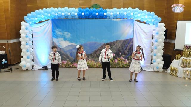 "Вечно дете" квартет Амира Мустафова, Виктор Великов, Риана и Жан Желеви