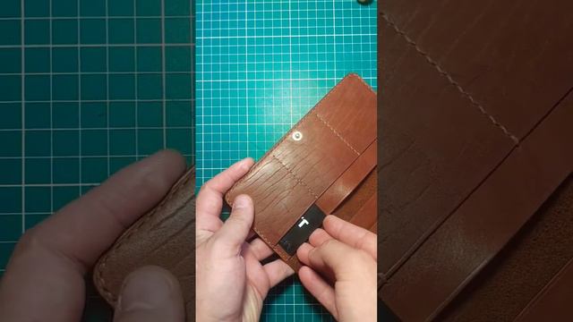 Простой лонгер из кожи ручной работы / Simple handcrafted leather longue