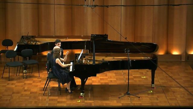 Debussy - Petite Suite, Julia Hastings/Michael Houstoun