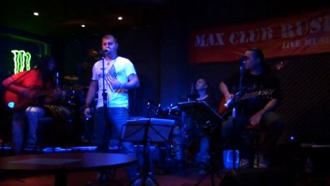 Soda A'coustic Live@Max Club Ruse 16.09.2017 - Девойко...