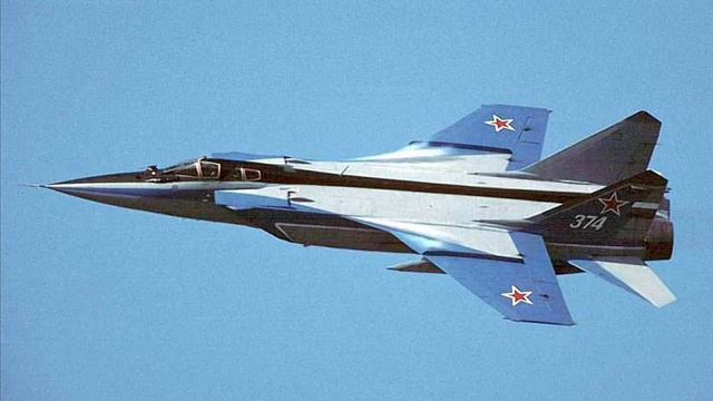 MDD F-15 Eagle VS MiG-31 Foxhound