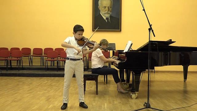 Davit Babayan-Violin-Talentum