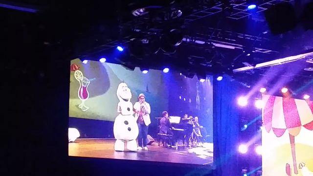 Josh Gad sings at D23 Expo 2015