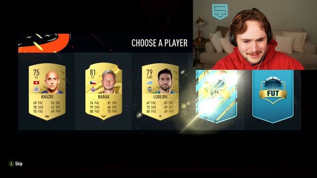 FUT Draft, BUT Siri picks my team!