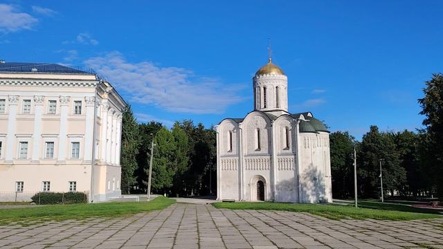 Плюсы проживания и работы в Москве. Место съёмки: город Владимир.