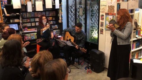 O Caderno - Marcia Tortora (Cover)