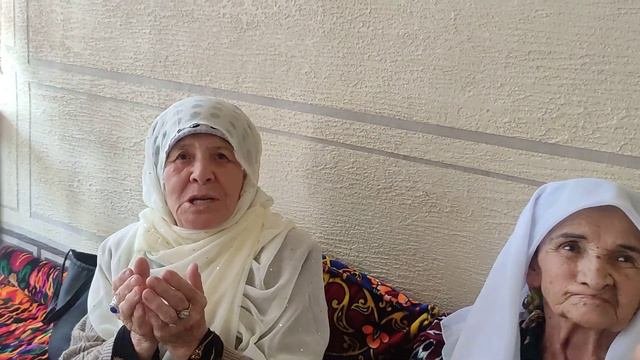 СИНФДОШИМ МАКСУДАХОН ХОЖИ УМРА ЗИЙОРАТИДАН КЕЛДИЛАР.КУТЛУГ БУУЛСИН...