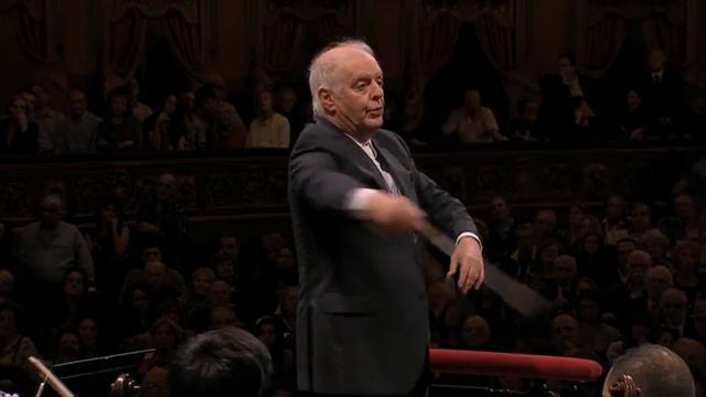 Martha Argerich & Daniel Barenboim with the West-Eastern Divan Orchestra