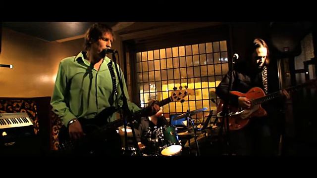 GOUDI My Dirty Little Heaven live @ L' Archiduc Bruxelles(French version)