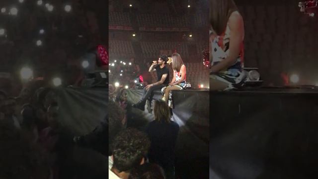 Fabrizio Moro feat Bianca Guaccero LIVE PALALOTTOMATICA 26/05/2017 - E' più forte l'amore