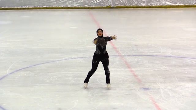 The Beautiful Costumes of Zahra Lari