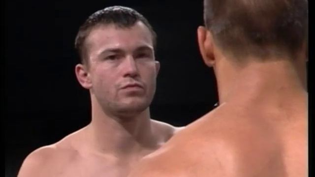 Kym Robinson vs James Te Huna 2004, LHW 93kg