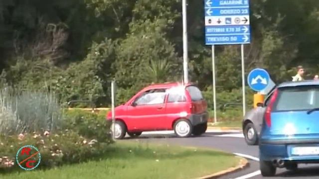 Un po' di confusione alla Pordenone pedala 2006 nel passaggio a S. Odorico