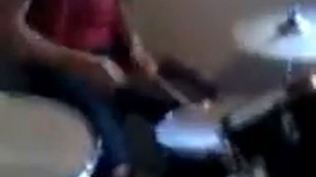 garotos podres drum cover .. adailton andrew...