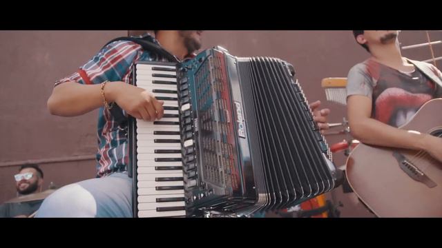 Antony e Gabriel - RAPARIGUEIRO DA ROÇA (OFICIAL)
