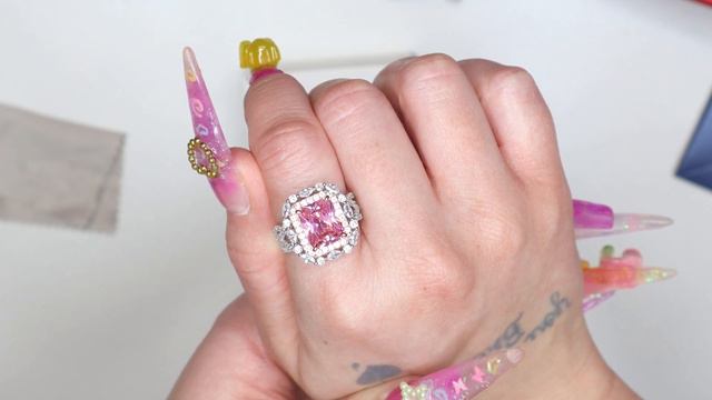 Makartt X Jenny Bui Press On Nail Collection Review ft. Dunali Jewelry Ring I Matte Pink Bling Nail