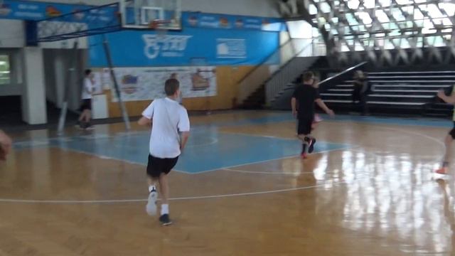 Kvalifikační den EYBL - Trénink U15