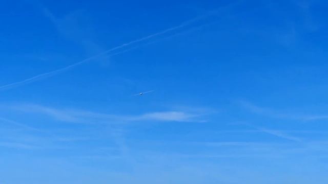 VOL DE PENTE  -  AIR 100 (4 m)  -  SLOPE SOARING