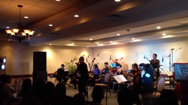 Helmis Cárdenas "por una cabeza" música Carlos Gardel, letra: Alfredo le Pera.