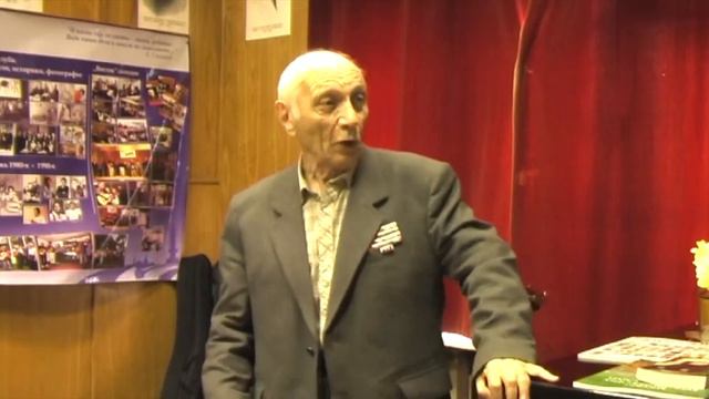 Манфред Аронович Добин в "Востоке". 10 мая 2010 г.
