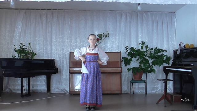 "Рассыпала Маланья бобы" -Соколова Анна