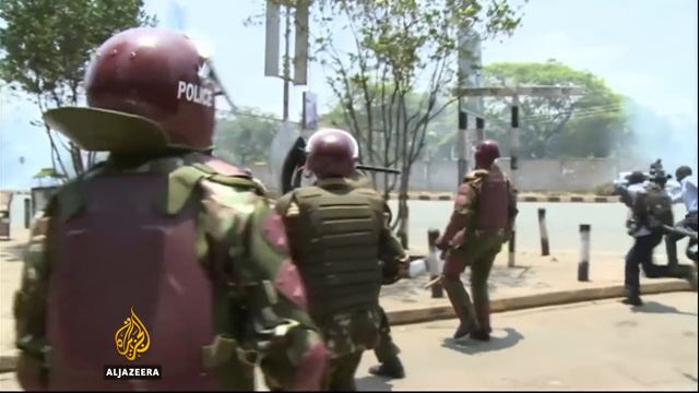 Kenya faces constitutional crisis as Raila Odinga quits election re-run