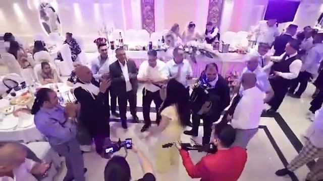 Zlata Petrovic - Bisenija - Kunem Ovaj Život - Kas Trubul Bori Parni - 2019 AS LAZIĆ