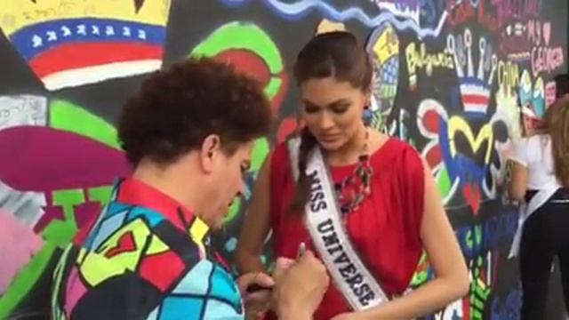 Gabriela Isler Miss Universe with Romeo Britto