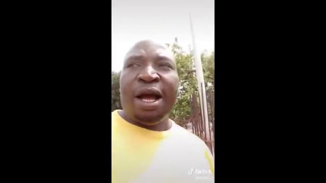 wani kirista ya soki debora ta baya, ashe bakin iyaye ne ya fada mata, an kunyata ahmad gumi.