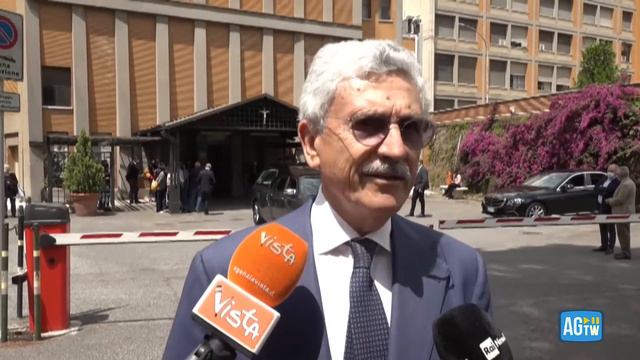 Camera ardente Epifani D'Alema: «Determinato nella lotta a favore dei lavoratori»