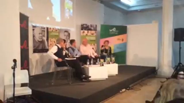 Cristina Pardo habla en la presentación de 'Convesación con Juan Carlos Monedero'
