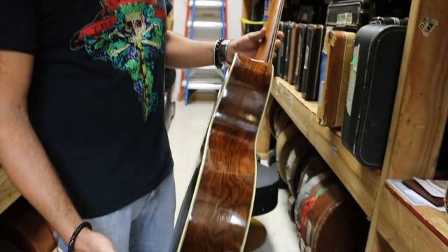 1930's Maurer 595 Presentation Series | Guitar Of The Day