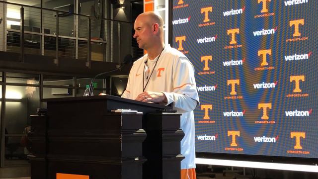 Tennessee still looking for leaders on defense