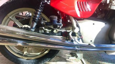 Mv AGUSTA 750 s America. 1972-74. Signed by Giacomo Agostini. Red. Price. $ 117k