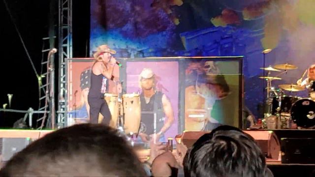 Bret Michaels - Every Rose Has Its Thorn/Nothing But A Good Time @ Spirit Mountain Casino 2021 Live