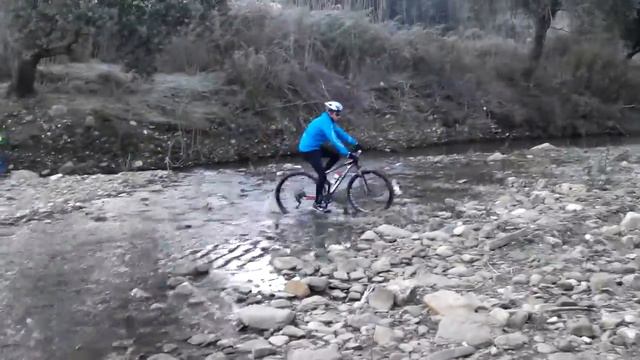 Cruzando el Río Renegadero