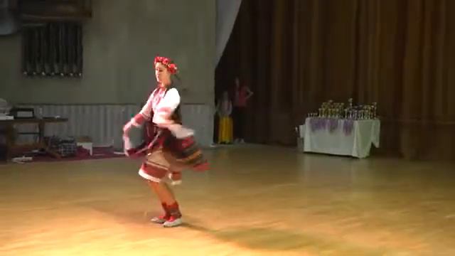 Акцент   болгарский танец 'Вифиния' Лобова Анна