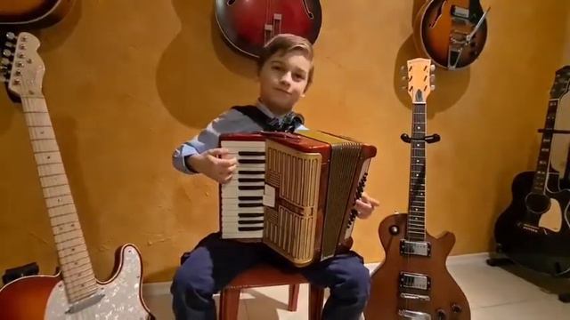 Koncert od doma: Martin Leon Obreza, 1. razred; harmonika; Slovenska ljudska: Katarina Barbara