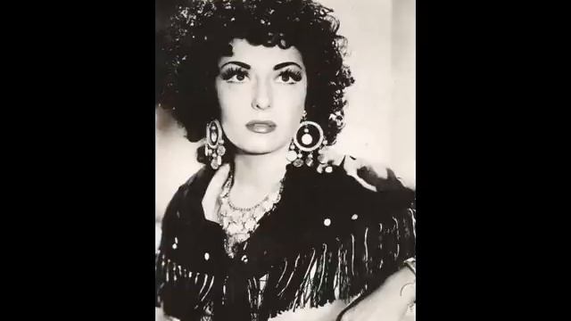 Viviane Romance  " chanson gitane "  1941