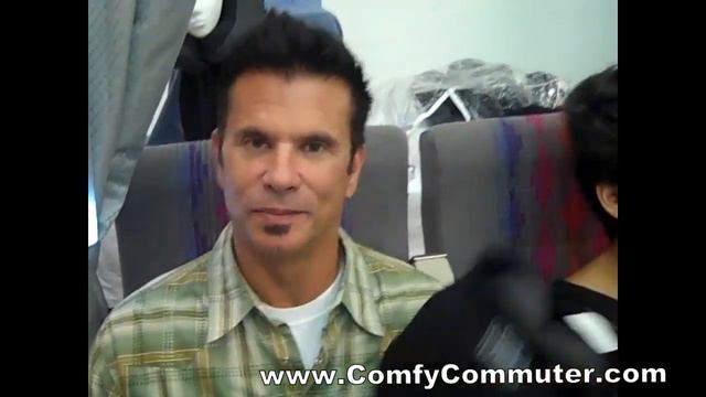 Lorenzo Lamas talks about the Comfy Commuter travel pillow - Best Travel Pillow