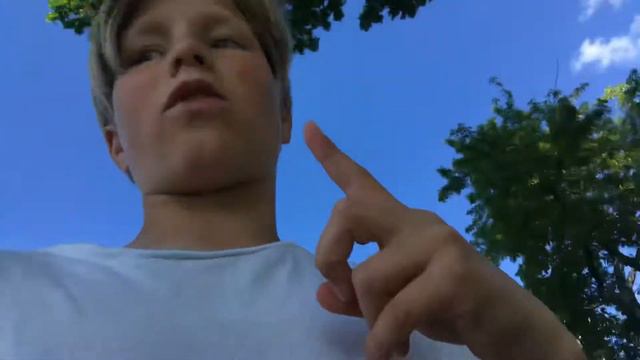 Axel ska till 2åååååå studentmottagningar🎩...Fett coolt😎...