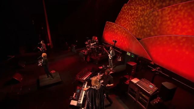 Yes - Owner Of A Lonely Heart (Live At The Apollo)