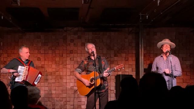 Wesley Stace w/Robert Lloyd & Brad Brooks "Things Snowball"