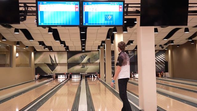 My Girlfriend And I Bowled Against Jr. Team USA!!!