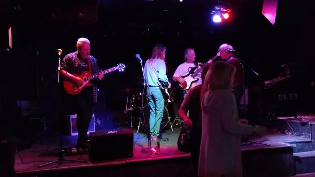 05 01 18 "Shaky Ground" Robert Carson (by Eddie Hazel & Jeffrey Bowen) VID 20180501 211152301